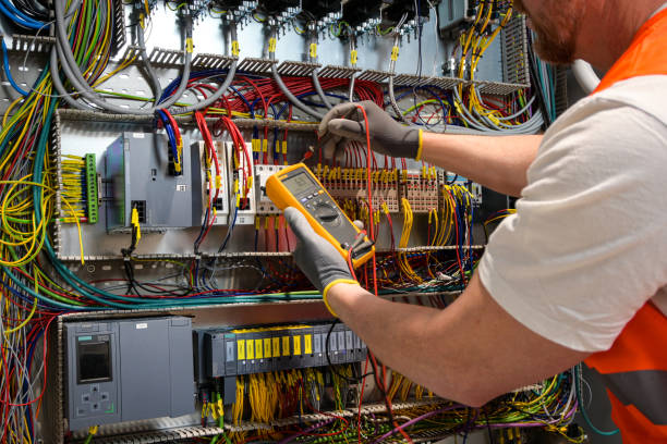 Best Emergency Electrical Repair  in Plymouth, MN